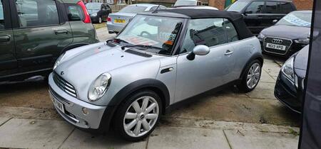 MINI CONVERTIBLE 1.6 Cooper Convertible