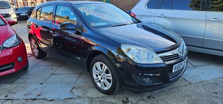 VAUXHALL ASTRA 1.8 i 16v Design